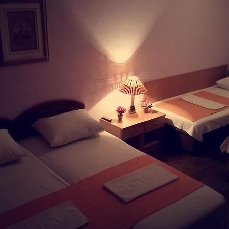 Motel Aura Mostar Zewnętrze zdjęcie