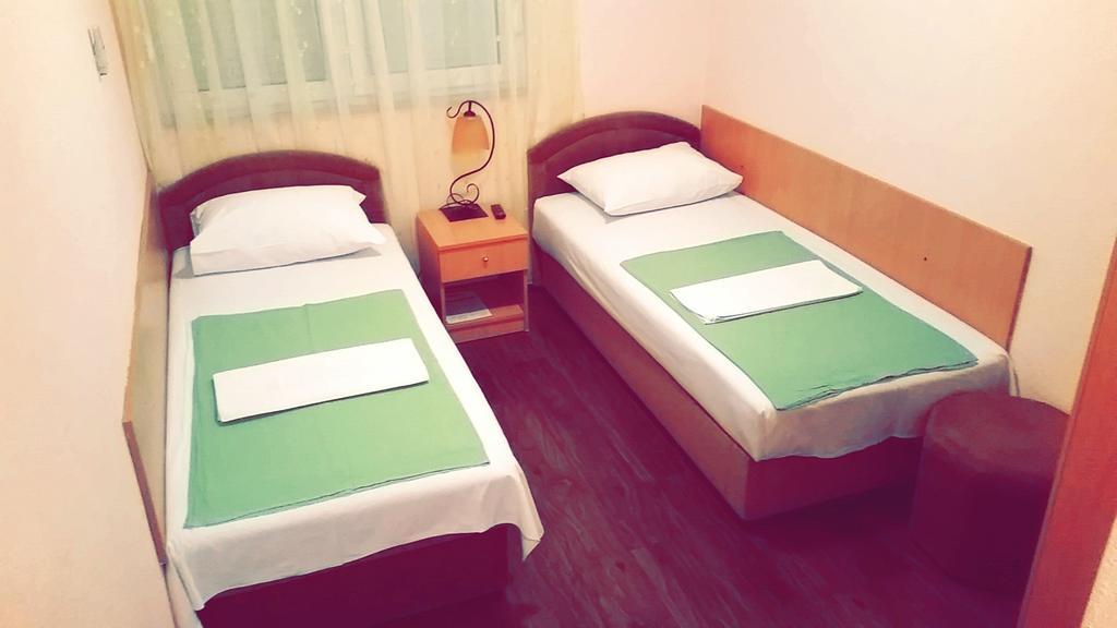 Motel Aura Mostar Pokój zdjęcie